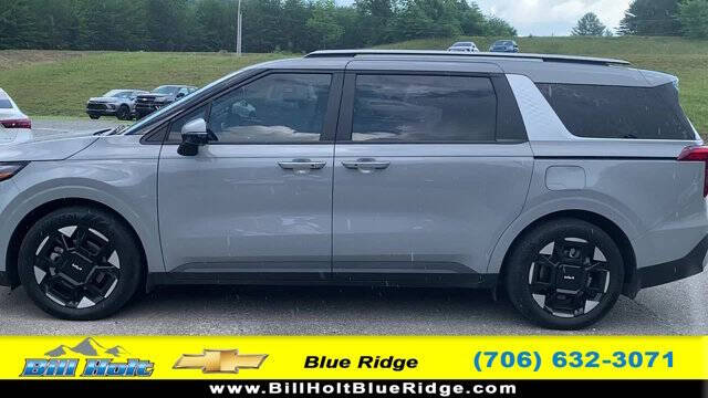2025 Kia Carnival EX
