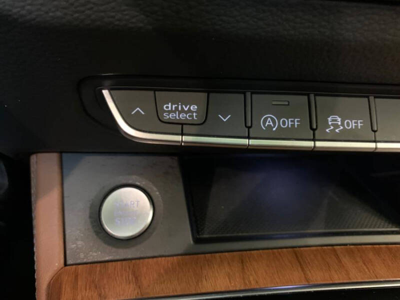 2022 Audi Q5 quattro S line Prem Plus 45 TFSI