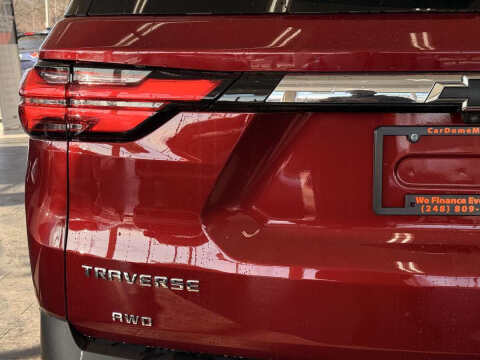 2023 Chevrolet Traverse LT Cloth