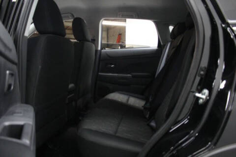 2026 Mitsubishi Outlander Sport ES