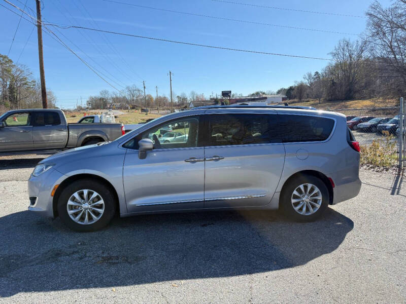2018 Chrysler Pacifica Touring L