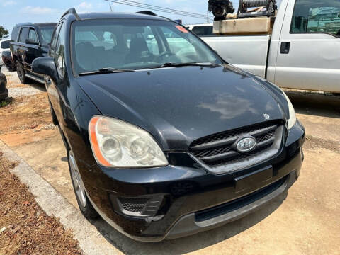 2009 Kia Rondo for sale at Z Motors in Chattanooga TN