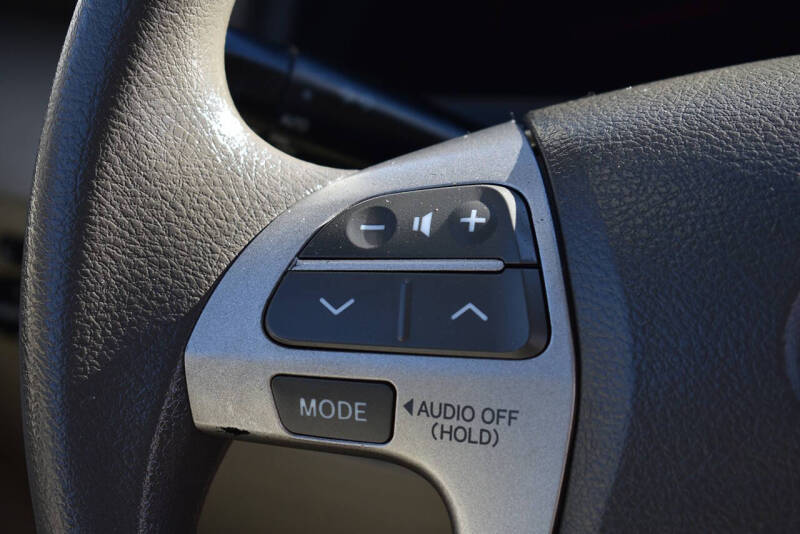 2009 Toyota Camry LE