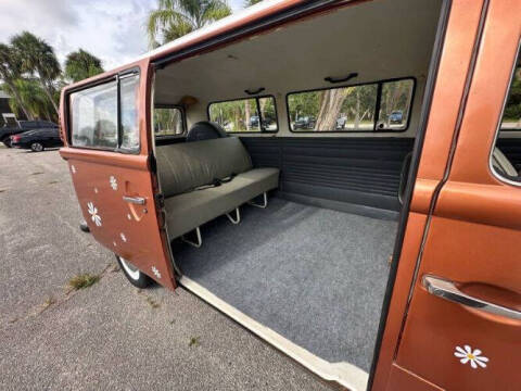 1977 Volkswagen Bus