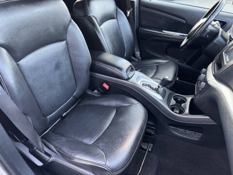 2011 Dodge Journey R/T