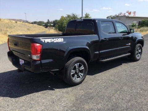 2017 Toyota Tacoma TRD Sport
