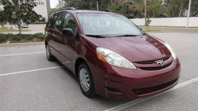 2008 Toyota Sienna null photo 7