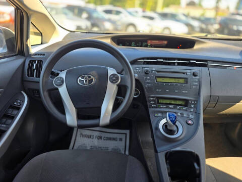 2011 Toyota Prius Two