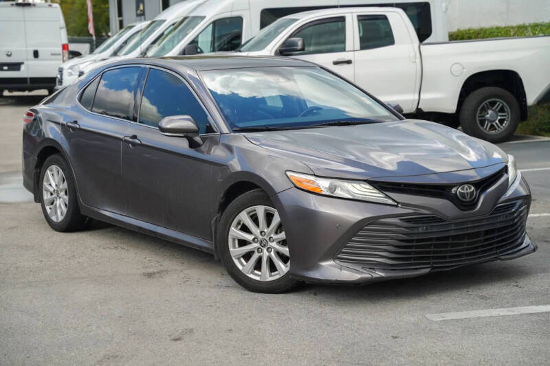 2020 Toyota Camry LE