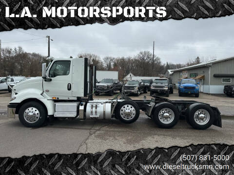 2021 International RH613