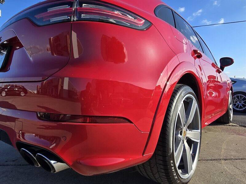 2022 Porsche Cayenne S