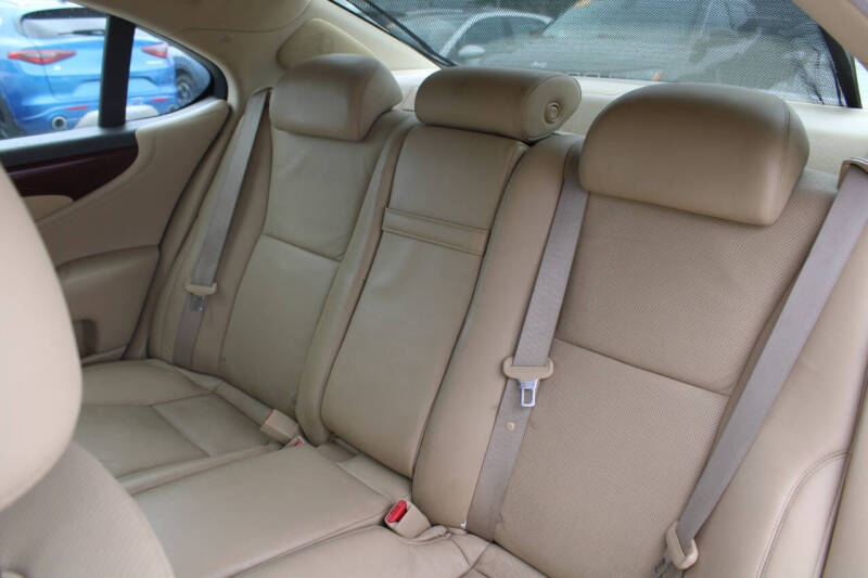 2007 Lexus LS 460