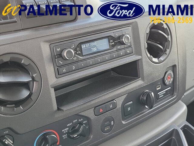 2022 Ford E-Series