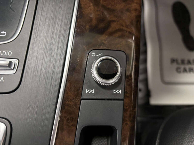 2018 Audi Q5 2.0T quattro Premium Plus