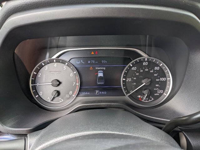 2022 Nissan Titan 28