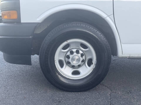 2019 Chevrolet Express 2500