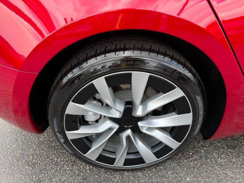 2025 Tesla Model 3 Long Range