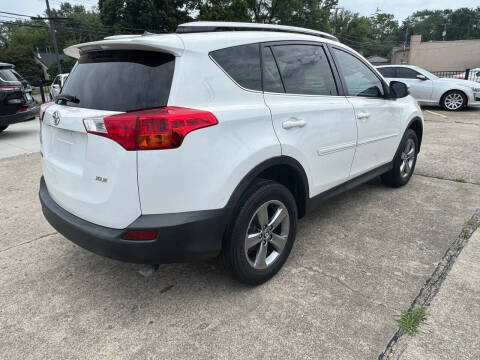 2015 Toyota RAV4 XLE
