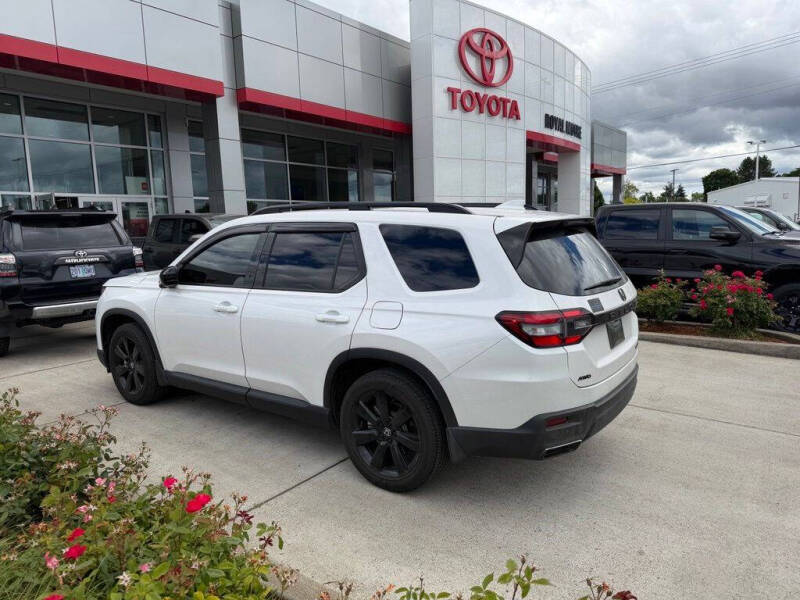 2025 Honda Pilot Black Edition