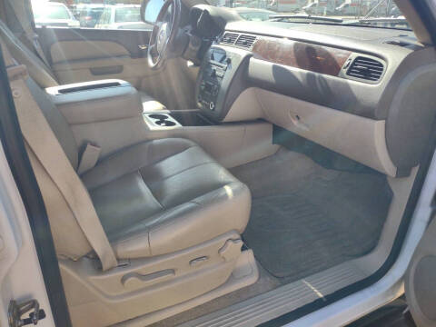 2011 GMC Yukon SLT