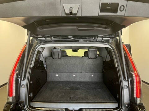 2019 Cadillac Escalade ESV Standard