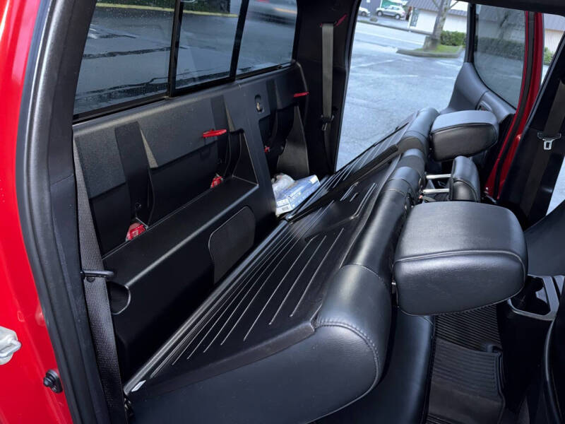 2018 Toyota Tacoma TRD Sport