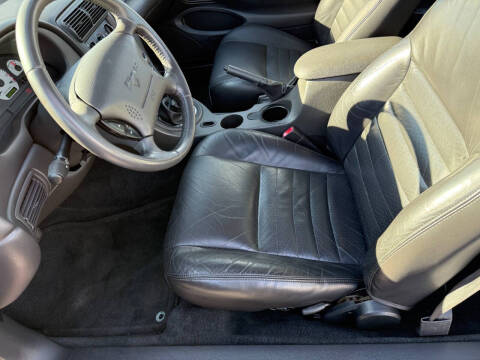 2002 Ford Mustang GT Deluxe