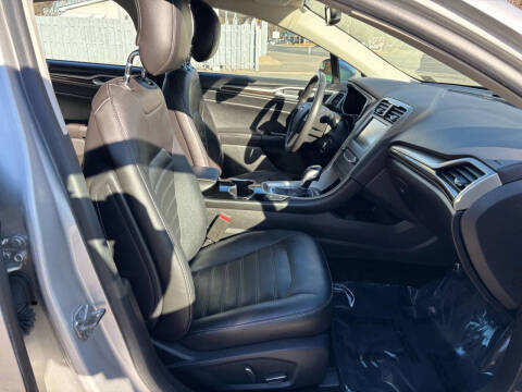 2014 Ford Fusion Energi SE