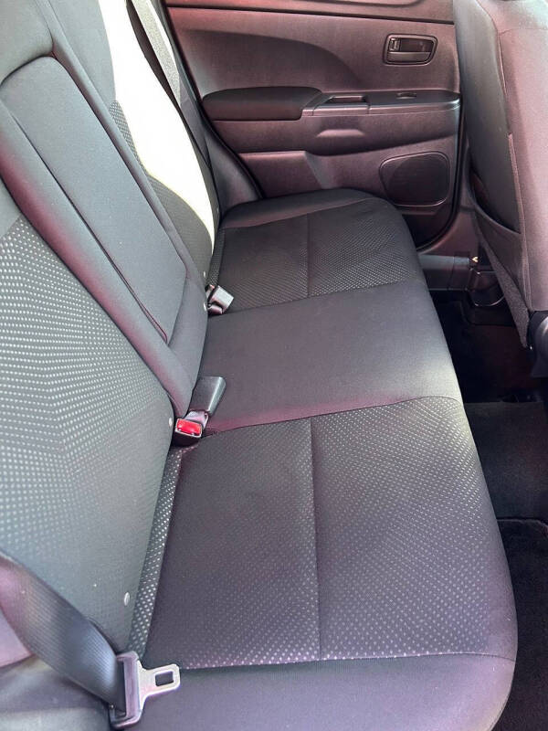 2013 Mitsubishi Outlander Sport ES