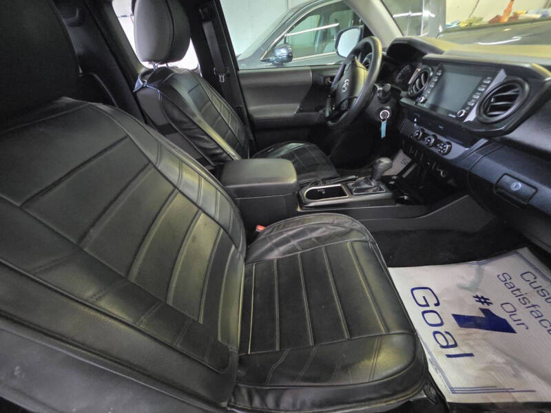 2021 Toyota Tacoma SR