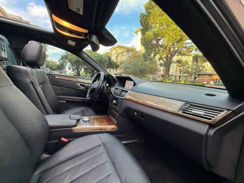 2011 Mercedes-Benz E-Class E 550 Luxury