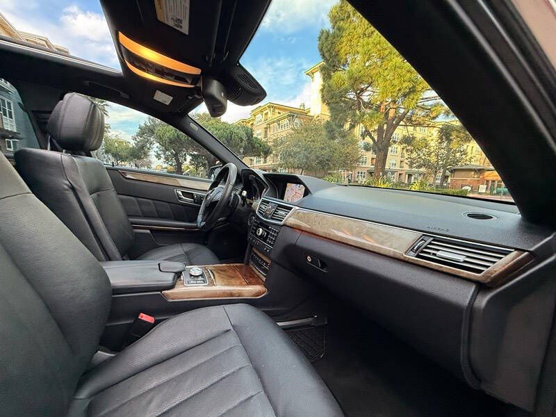 2011 Mercedes-Benz E-Class E 550 Luxury