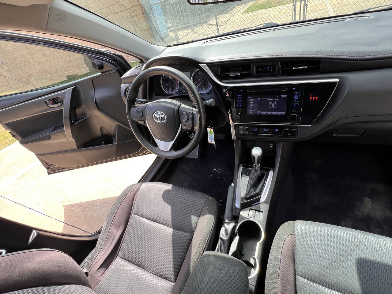 Used Car 2018 Toyota Corolla  Le 4dr Sedan For Sale Under $15,000 In Austin, Texas