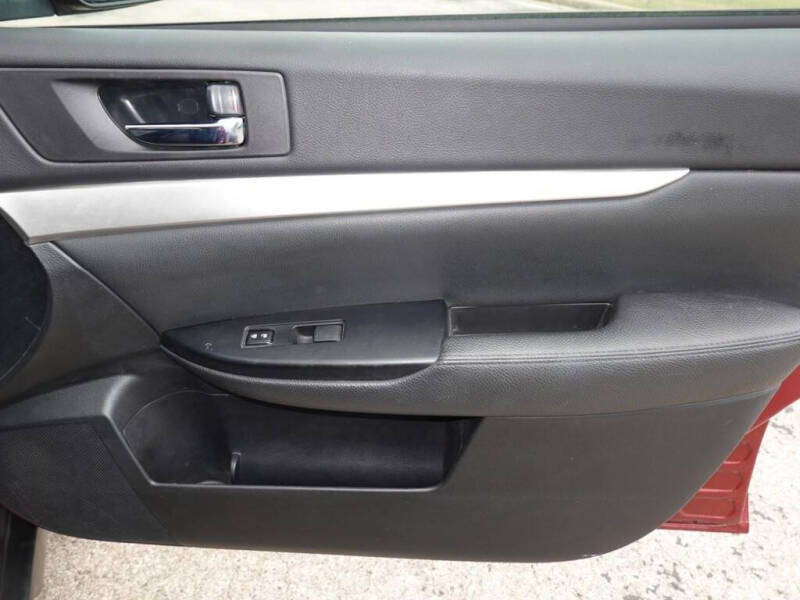 2012 Subaru Outback 2.5i Premium