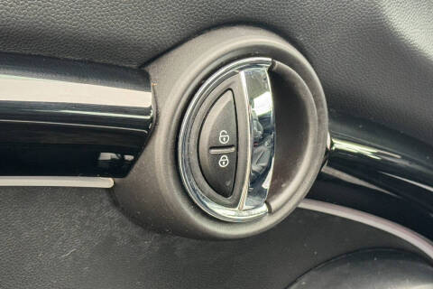 2022 MINI Hardtop 2 Door Cooper SE