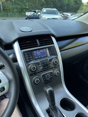 2011 Ford Edge SE