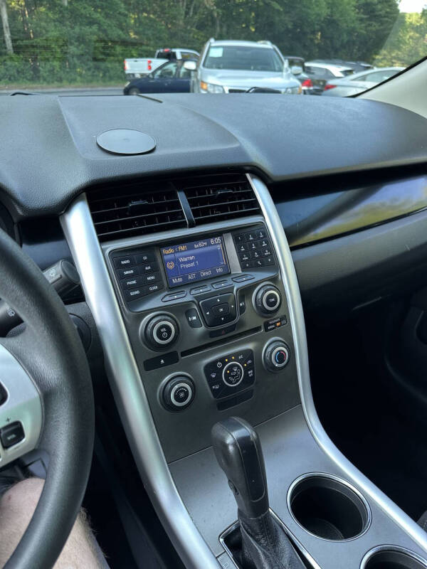 2011 Ford Edge SE
