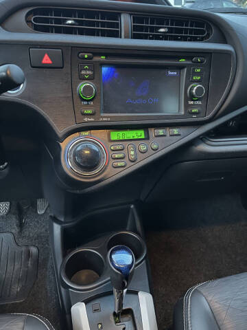 2012 Toyota Prius c Four