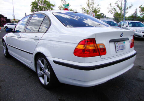 2005 BMW 3 Series 325i