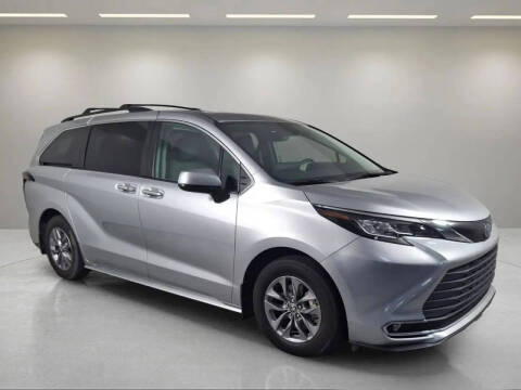 2022 Toyota Sienna XLE 7-Passenger