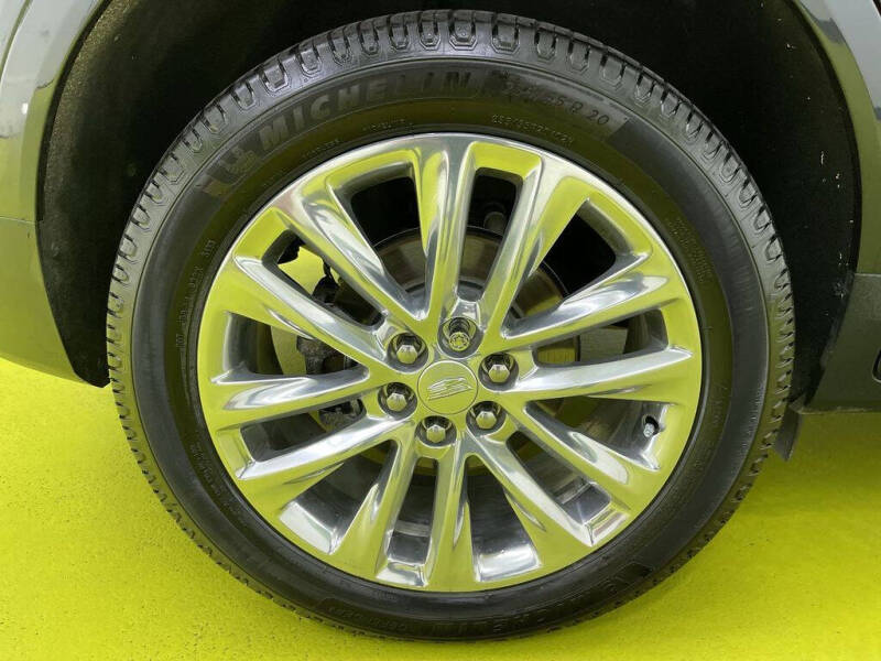 2018 Cadillac XT5 Platinum