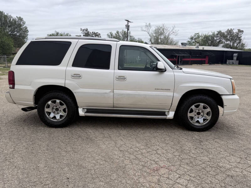 2004 Cadillac Escalade