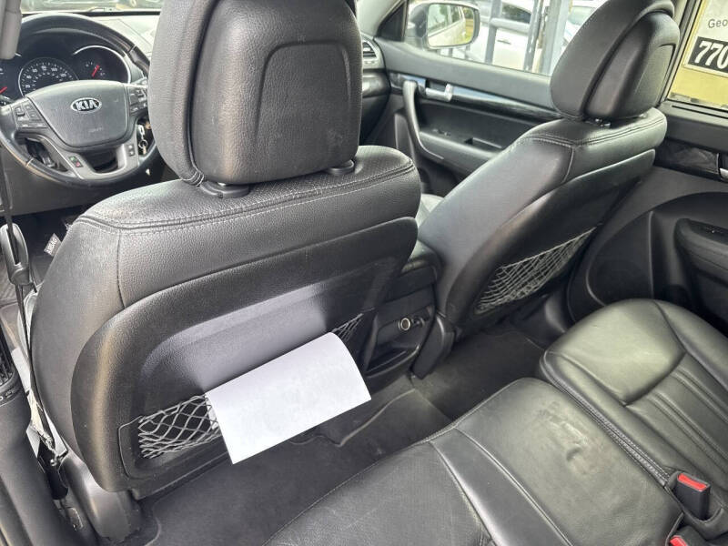 2015 Kia Sorento LX
