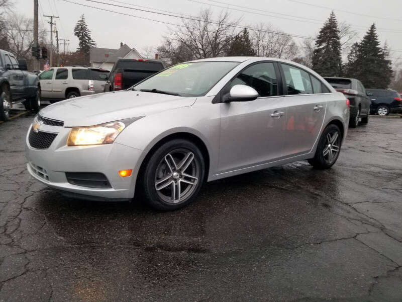 2014 Chevrolet Cruze for sale at DALE'S AUTO INC in Mount Clemens MI
