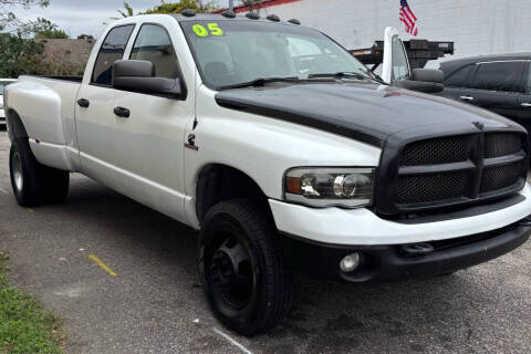 2005 Dodge Ram 3500 SLT