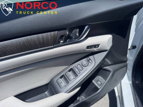 2020 Honda Accord Hybrid Touring