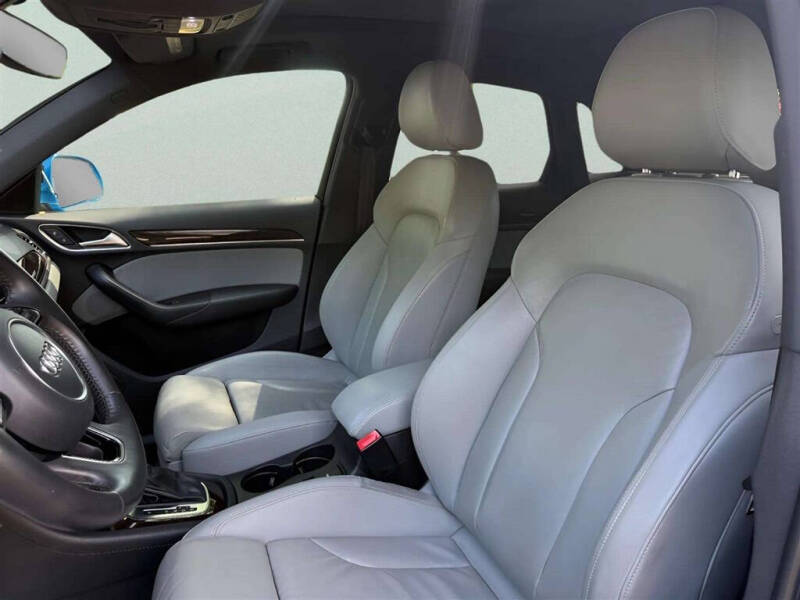 2016 Audi Q3 2.0T Premium Plus