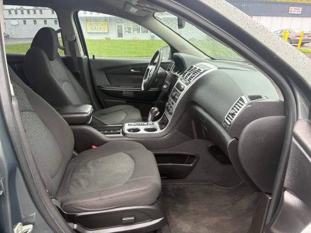 2011 GMC Acadia SLE
