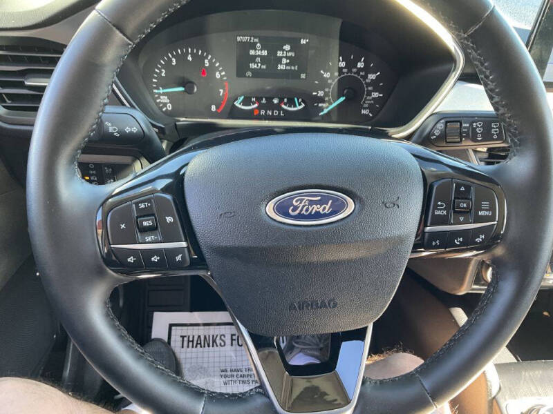 2022 Ford Escape SE