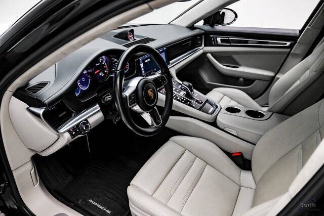 2018 Porsche Panamera Turbo Sport Turismo